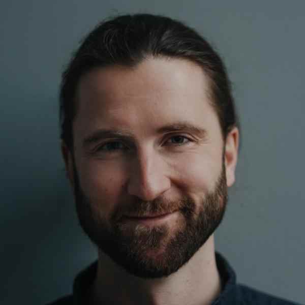 Maximilian Oehl 